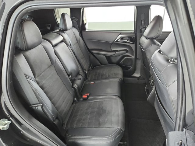 2024 Mitsubishi Outlander SE Black Edition