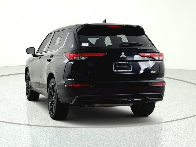 2024 Mitsubishi Outlander SE Black Edition