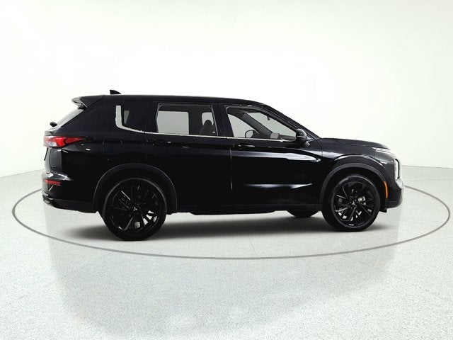 2024 Mitsubishi Outlander SE Black Edition