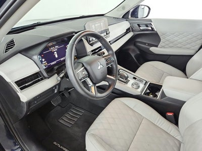 2024 Mitsubishi Outlander SEL