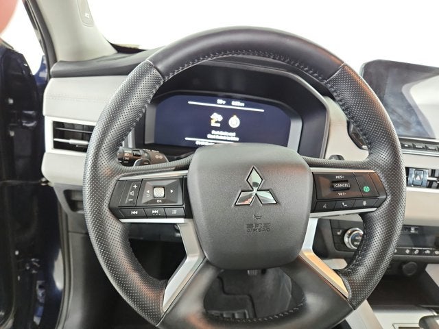 2024 Mitsubishi Outlander SEL
