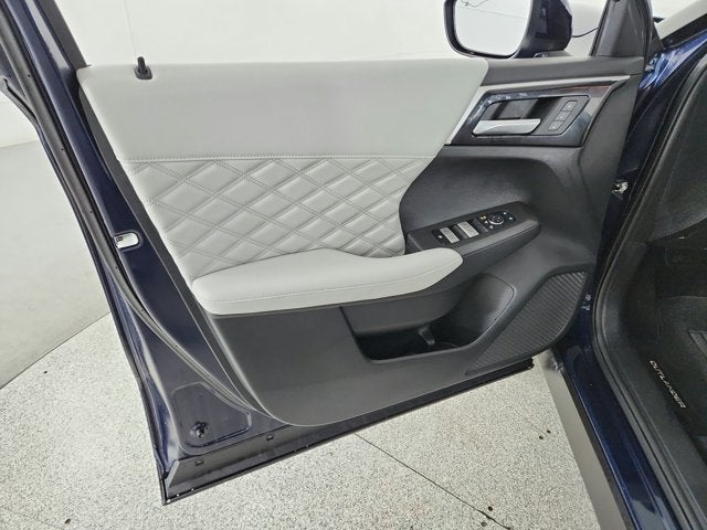 2024 Mitsubishi Outlander SEL