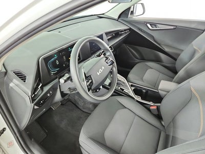 2025 Kia Niro LX