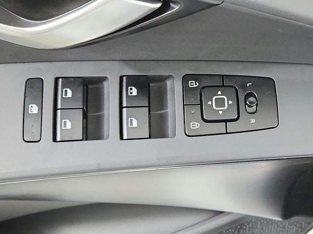2025 Kia Niro LX