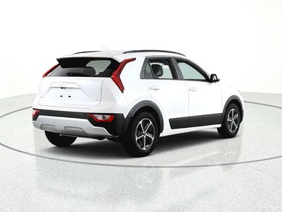 2025 Kia Niro LX