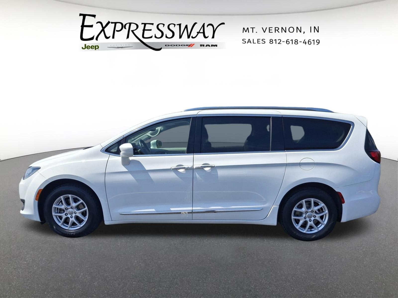2020 Chrysler Pacifica Touring L