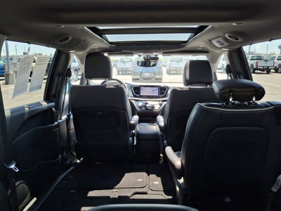 2026 Chrysler Pacifica Limited