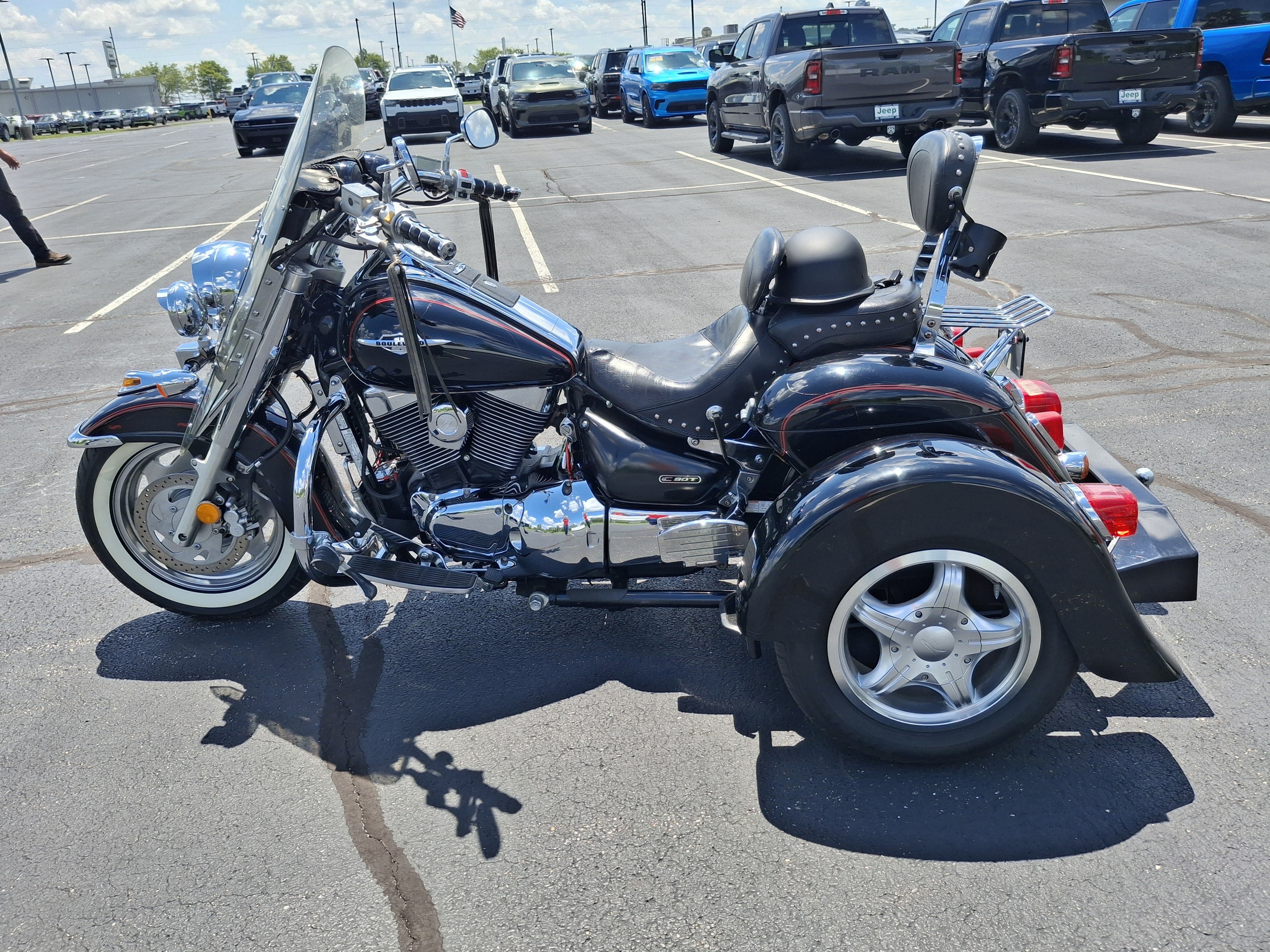 2005 SUZUKI C90 S