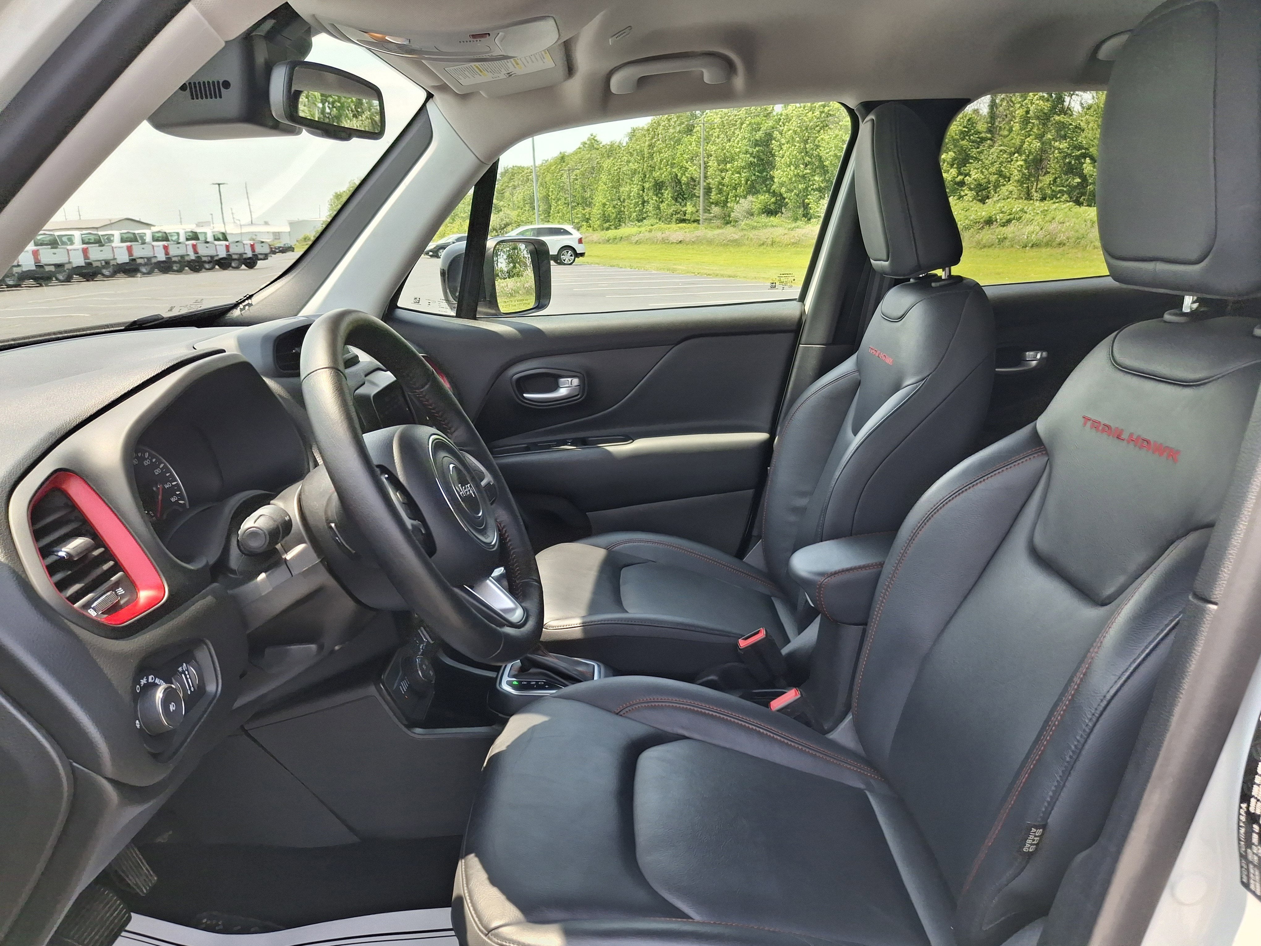 2023 Jeep Renegade Trailhawk
