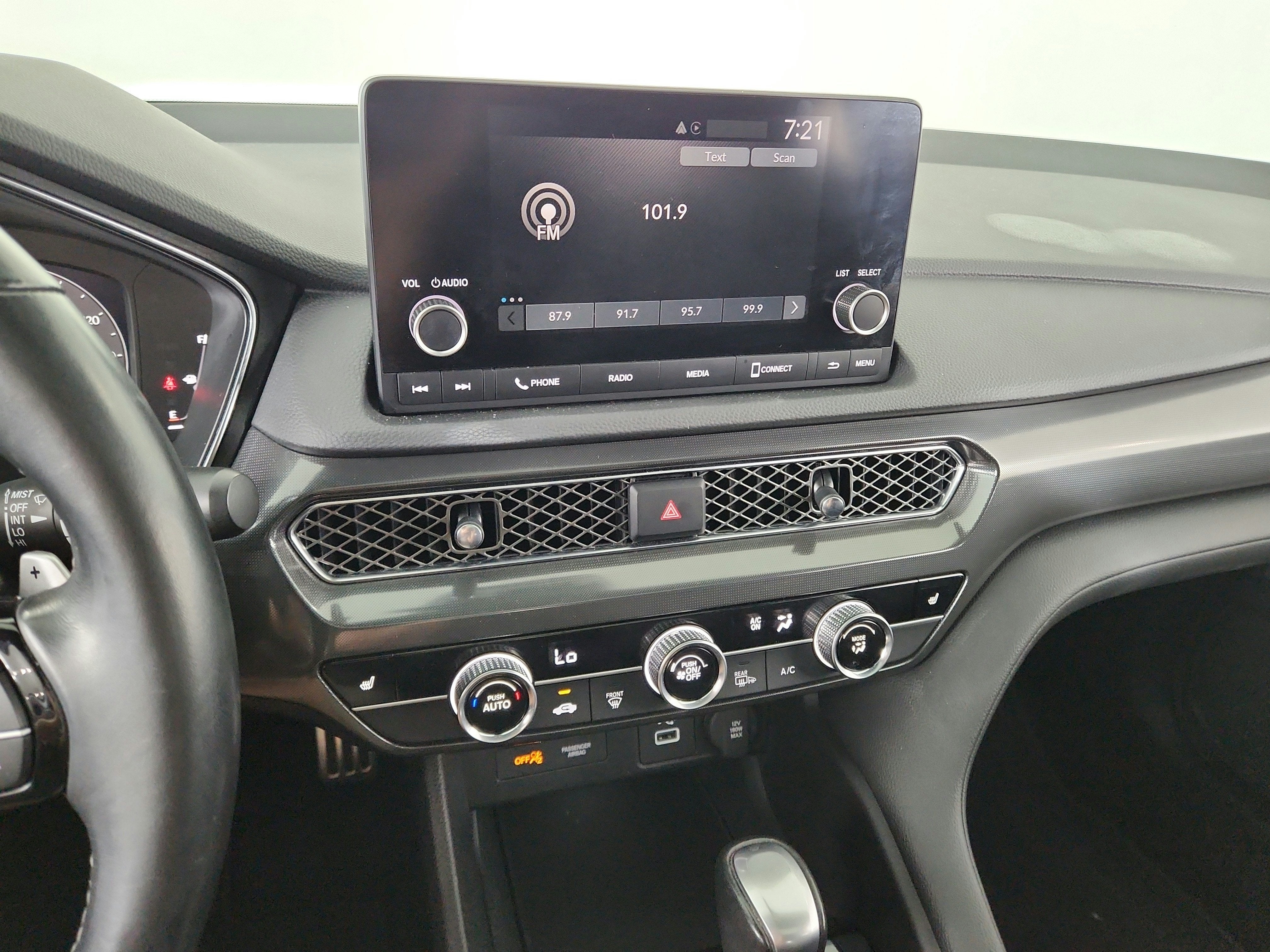 2023 Acura Integra w/A-Spec Package