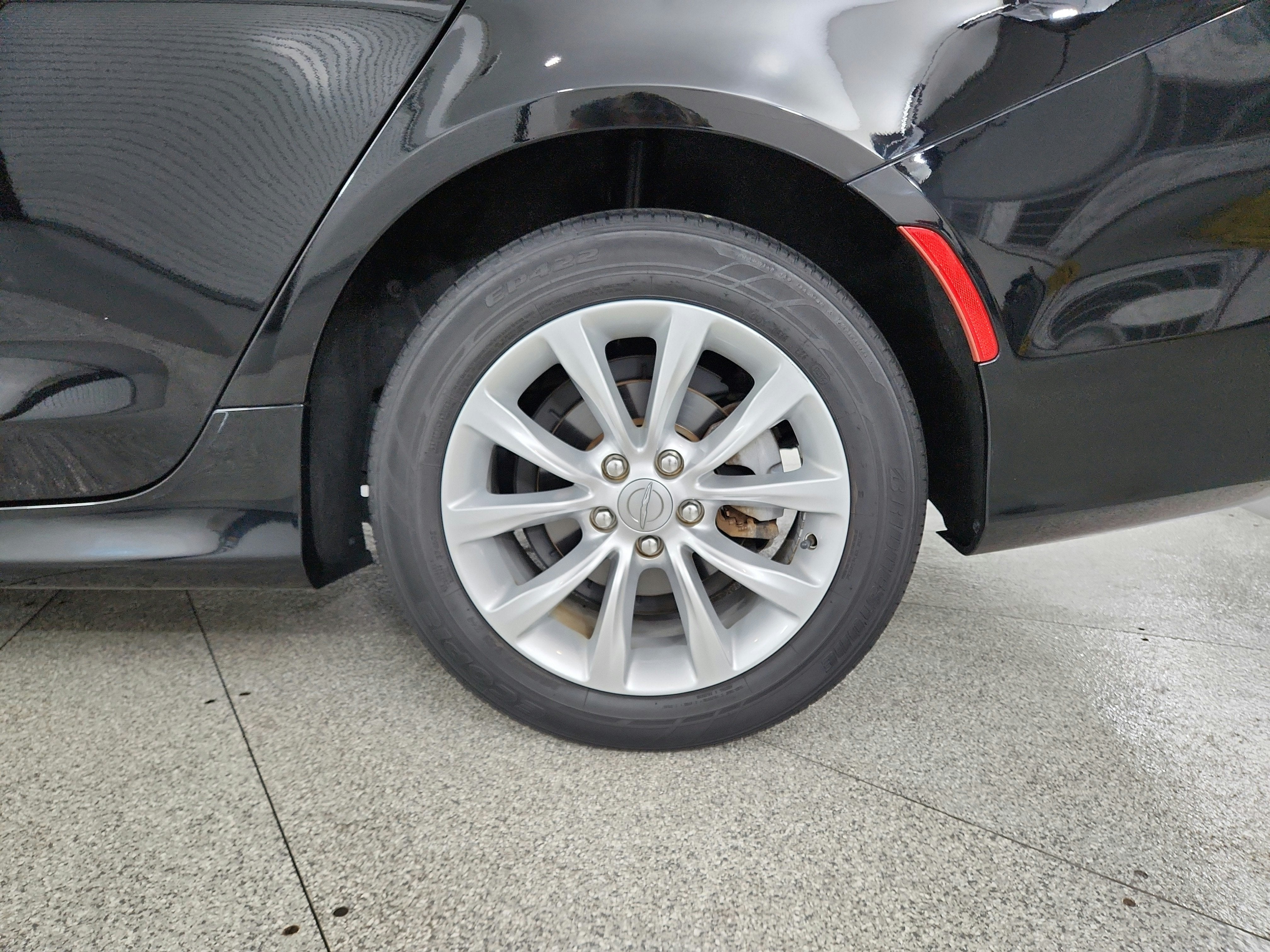 2015 Chrysler 200 C