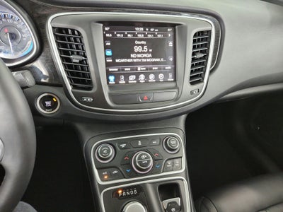 2015 Chrysler 200 C