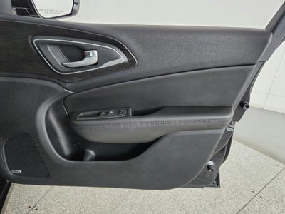 2015 Chrysler 200 C