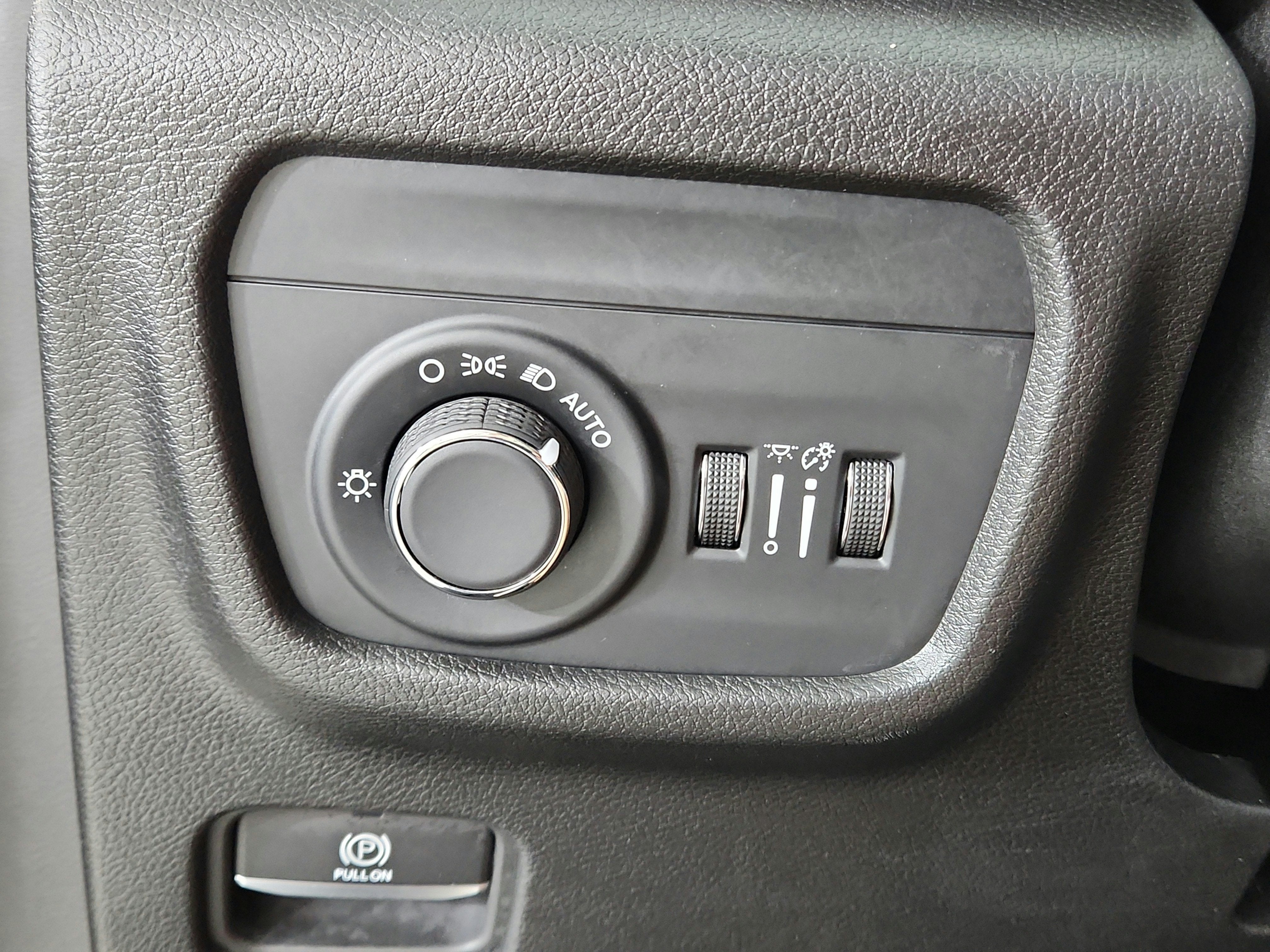 2024 Jeep Grand Cherokee Laredo X