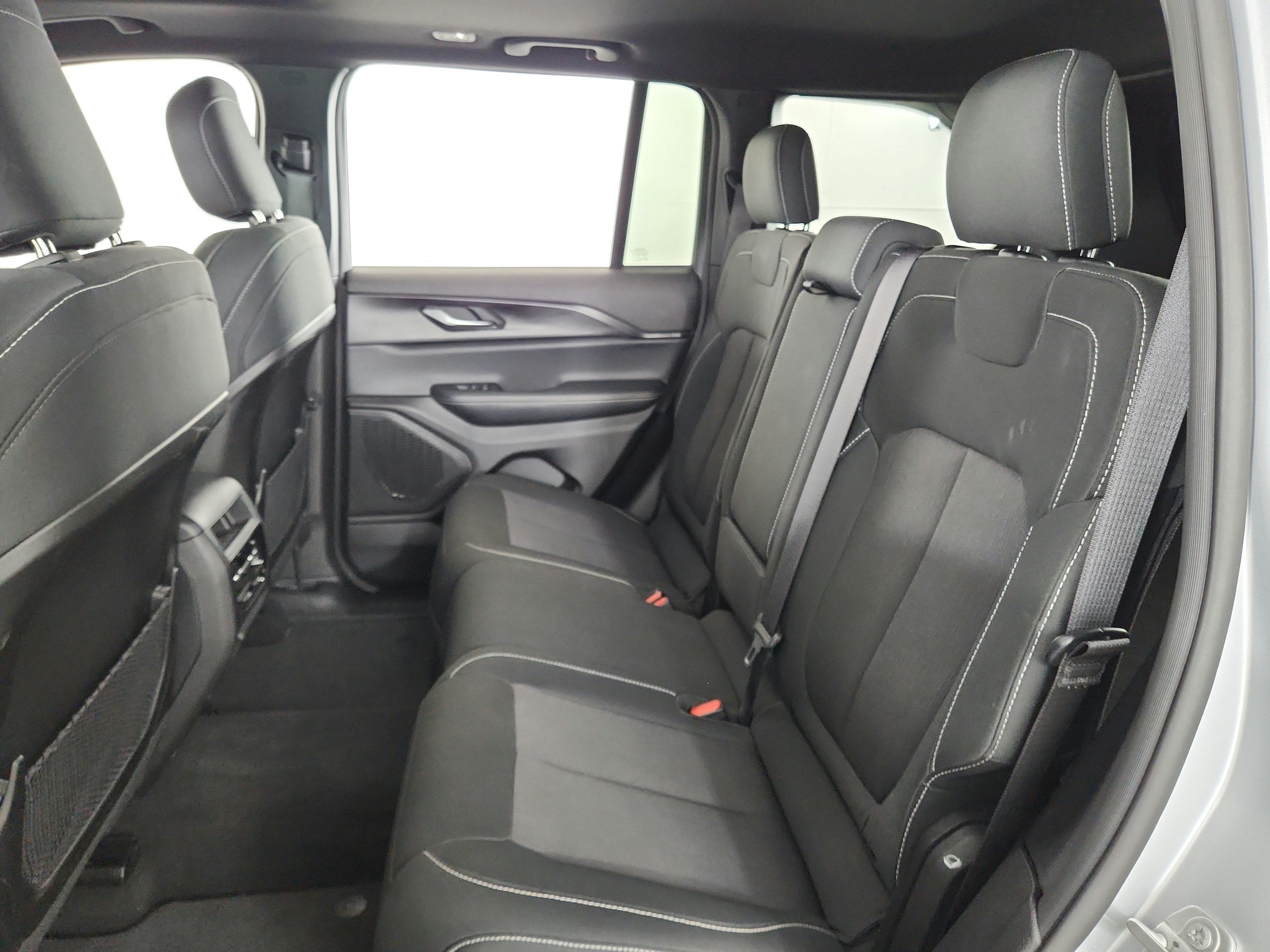 2024 Jeep Grand Cherokee Laredo X