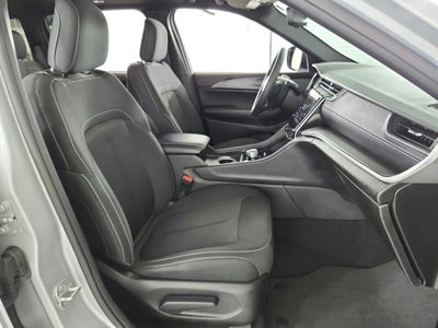 2024 Jeep Grand Cherokee Laredo X