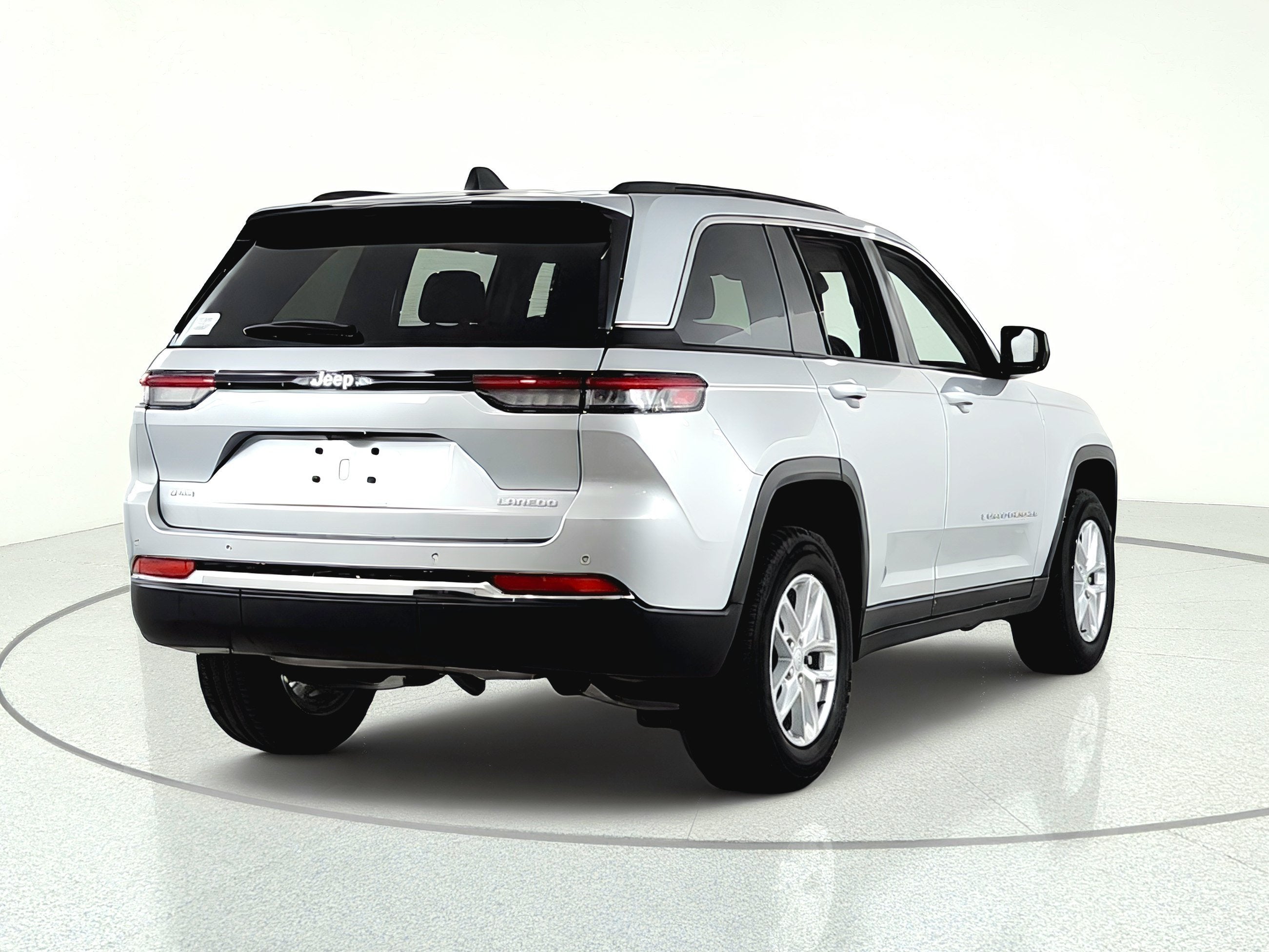 2024 Jeep Grand Cherokee Laredo X