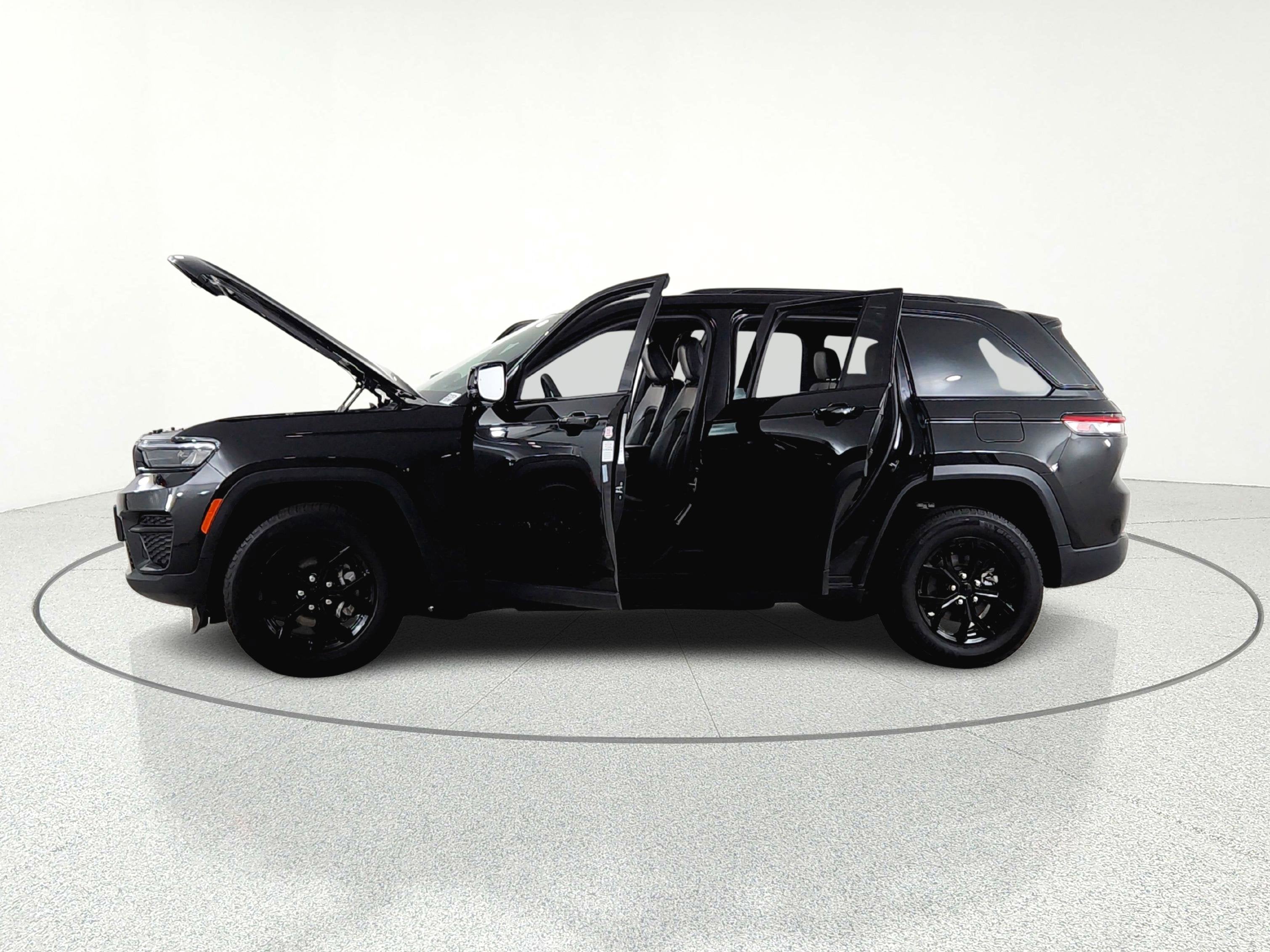 2025 Jeep Grand Cherokee Altitude