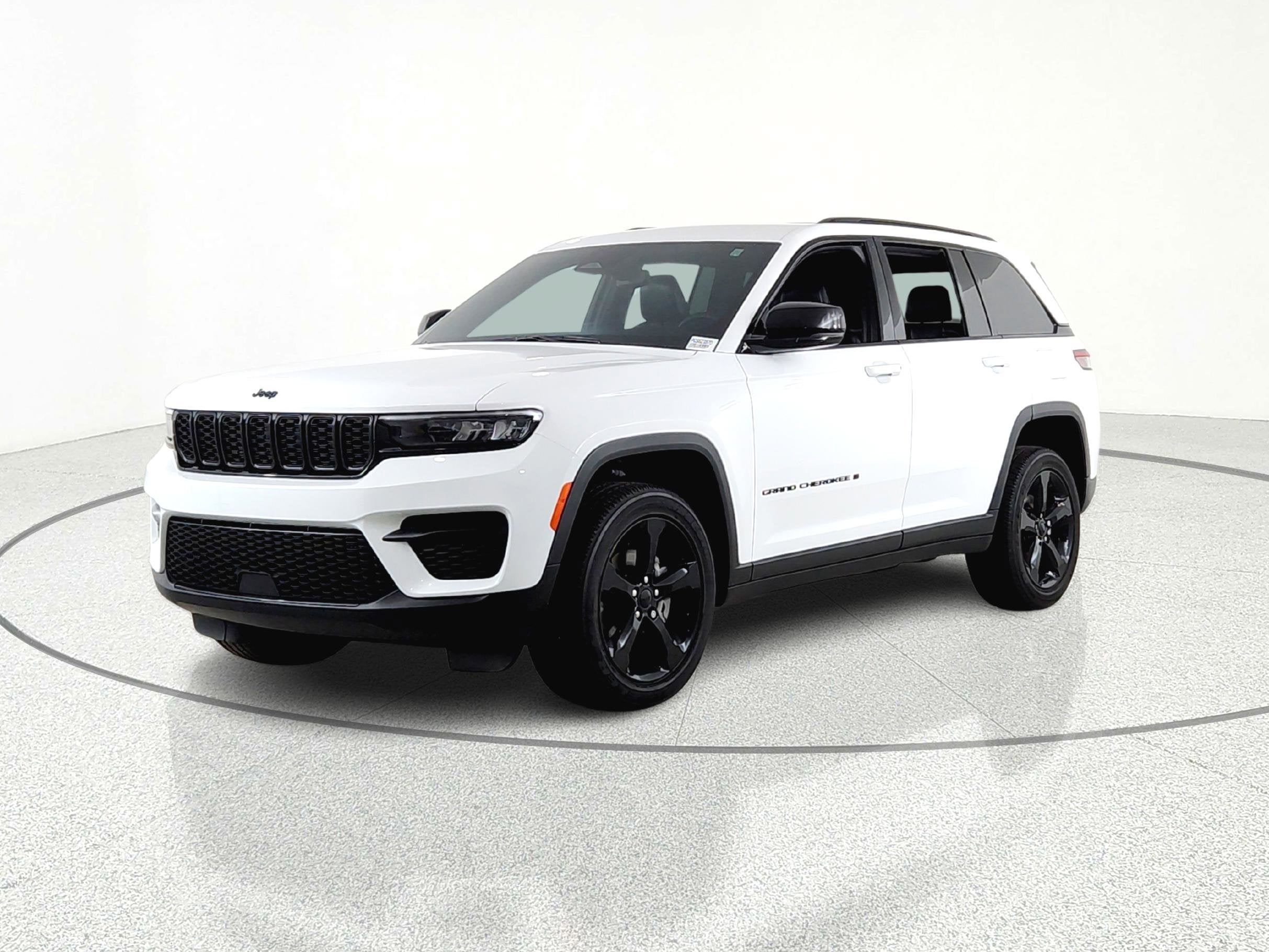 2023 Jeep Grand Cherokee Altitude