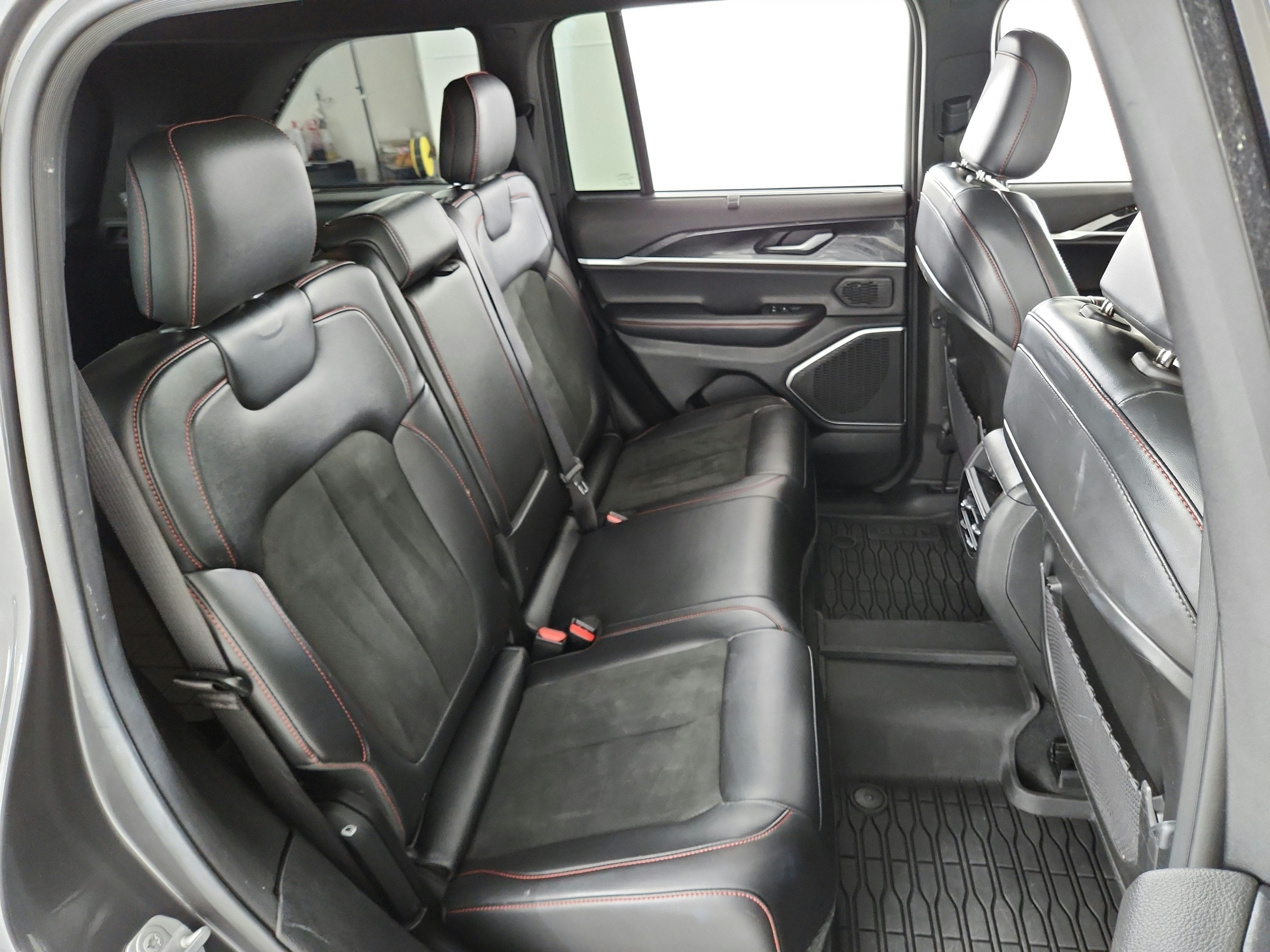 2022 Jeep Grand Cherokee Trailhawk