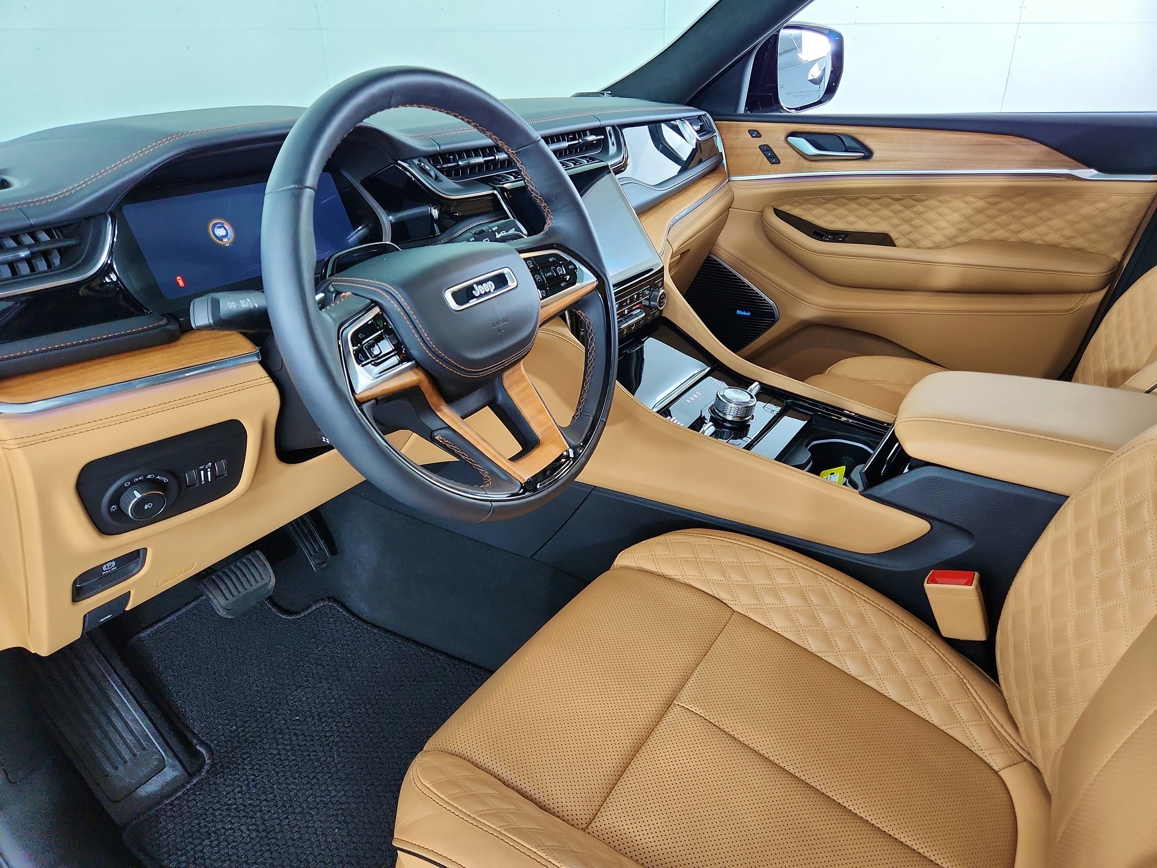 2024 Jeep Grand Cherokee Summit Reserve