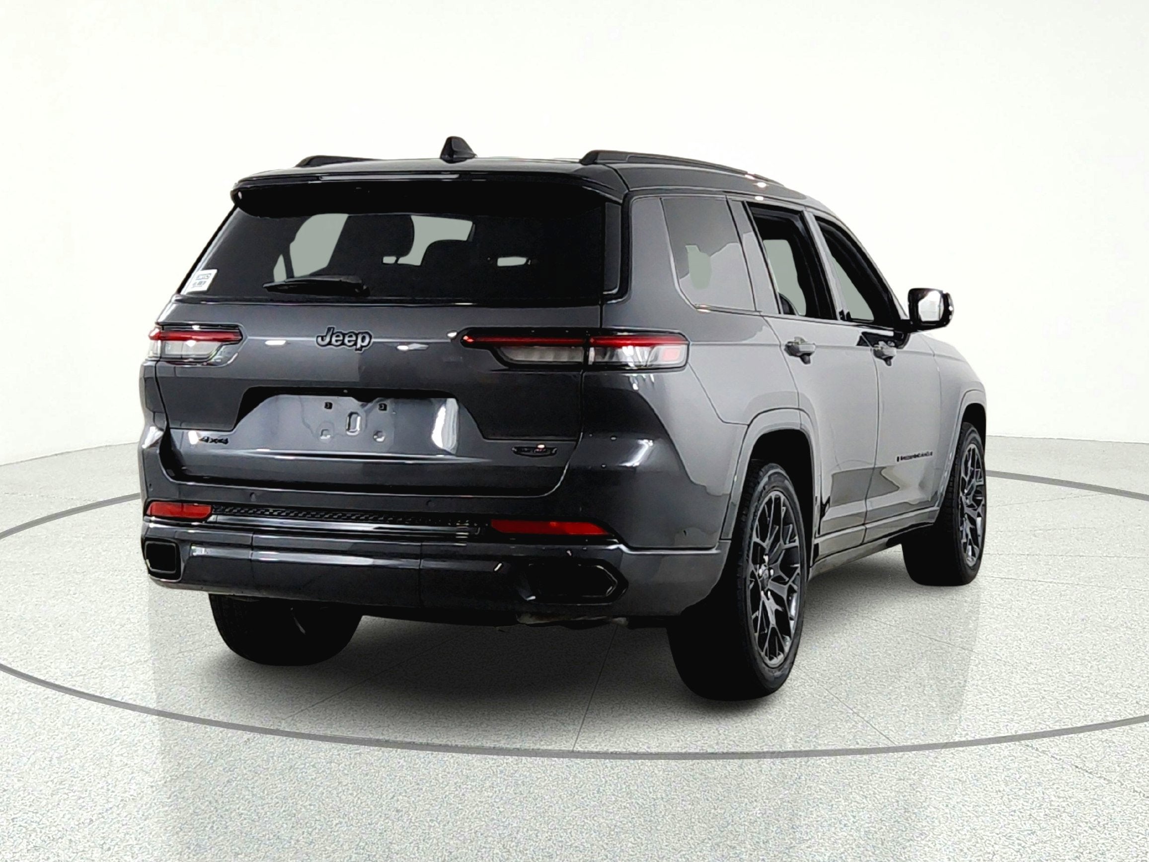 2023 Jeep Grand Cherokee L Summit