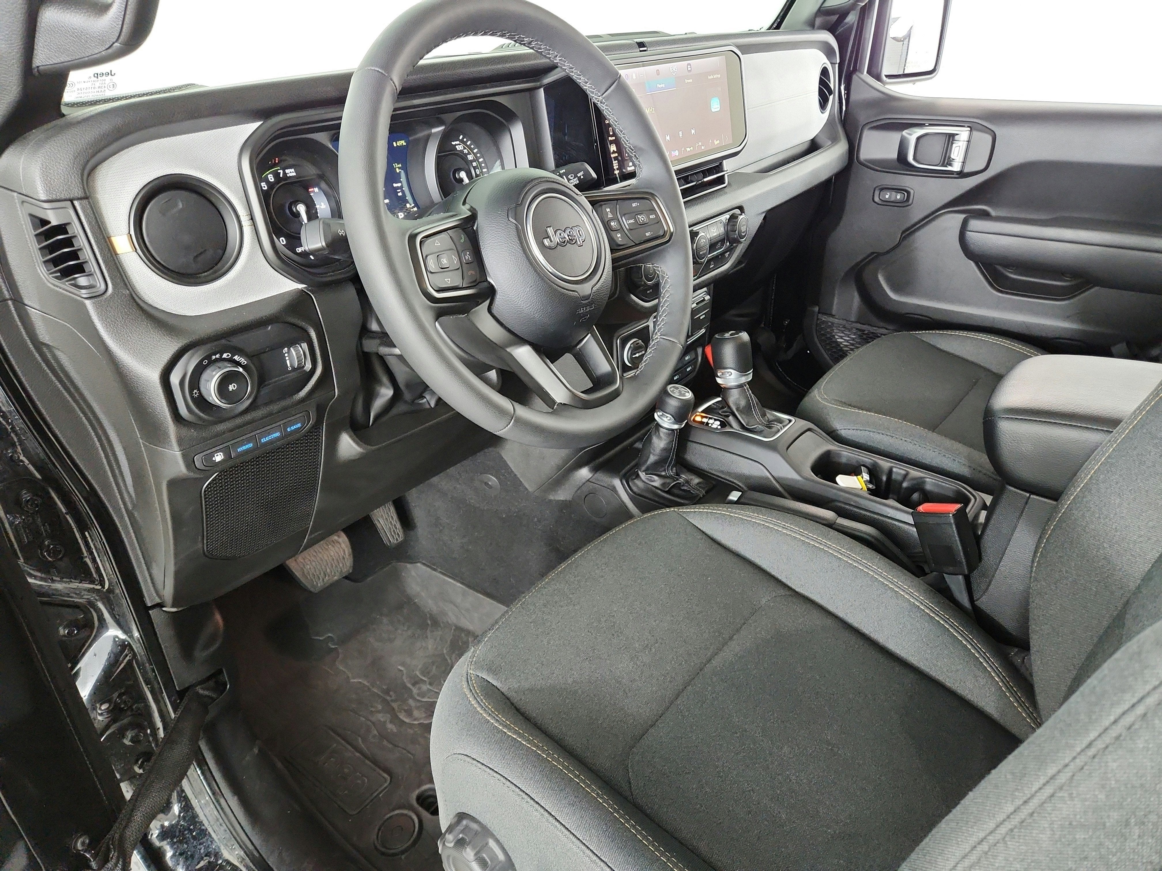 2025 Jeep Wrangler 4xe Willys