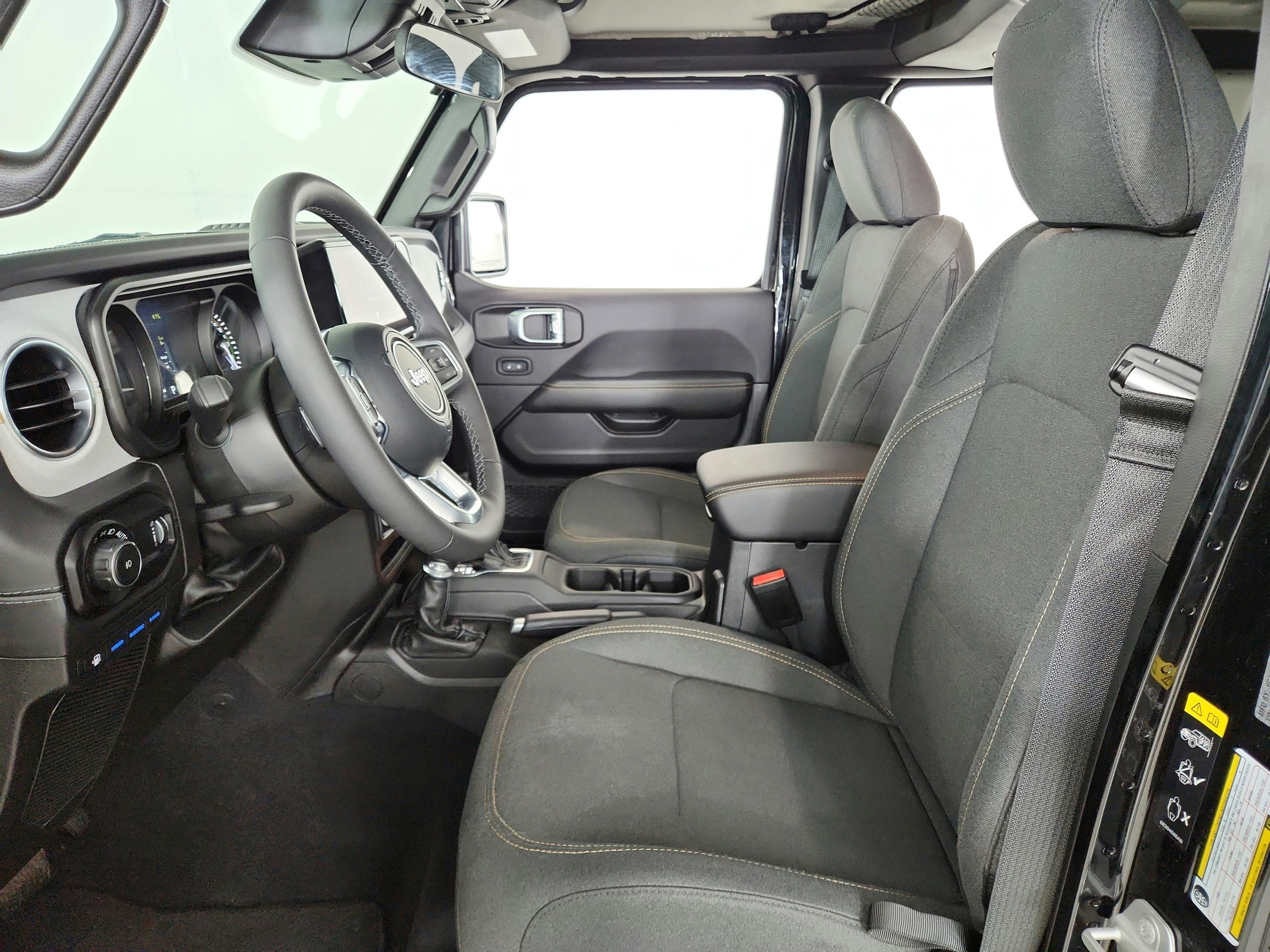 2025 Jeep Wrangler 4xe Sahara
