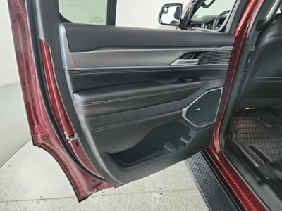 2024 Jeep Wagoneer Series II Carbide