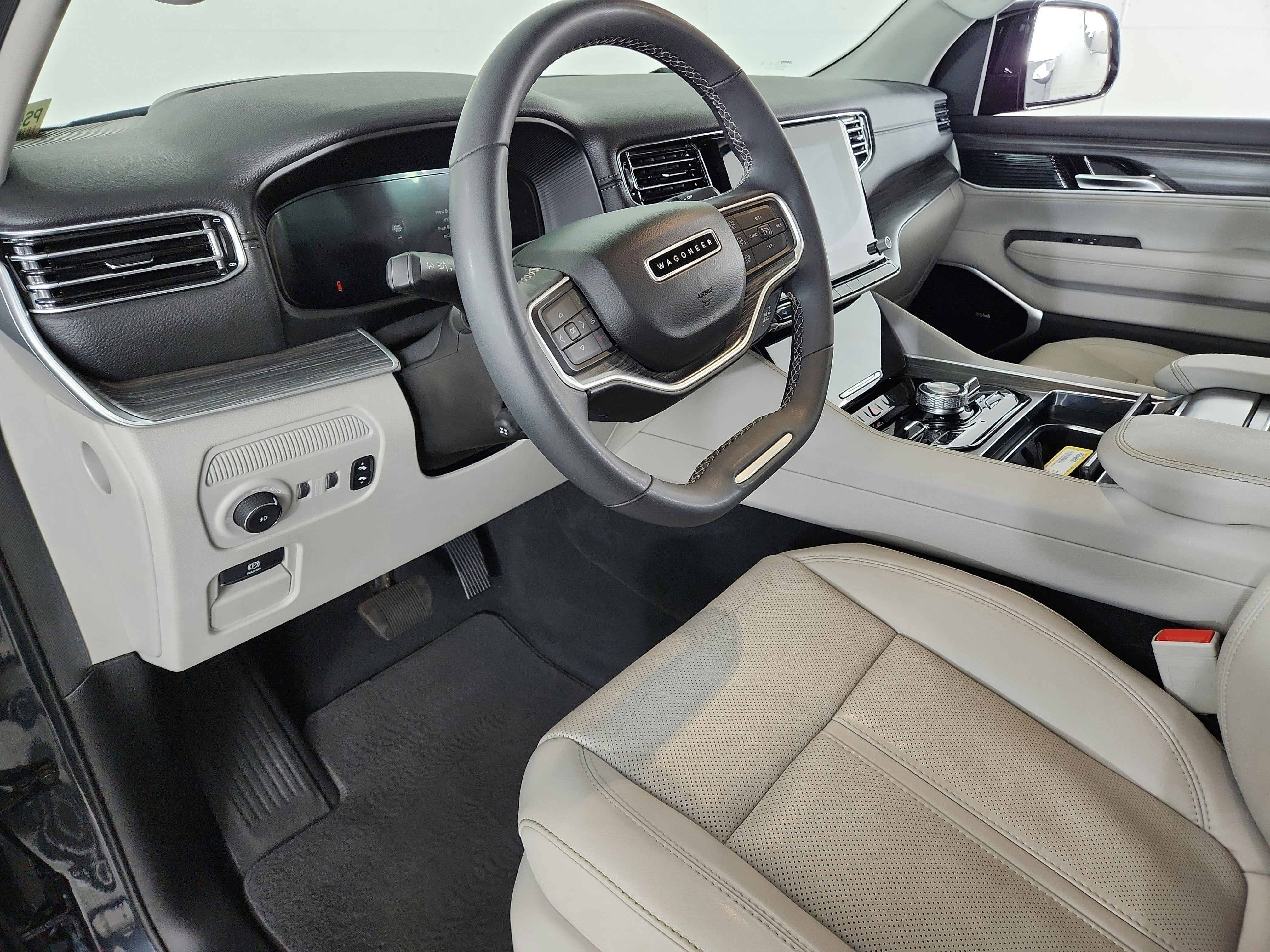 2023 Jeep Wagoneer Series III