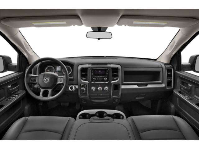 2019 RAM Ram 1500 Classic Express 4x4 Crew Cab 5'7" Box