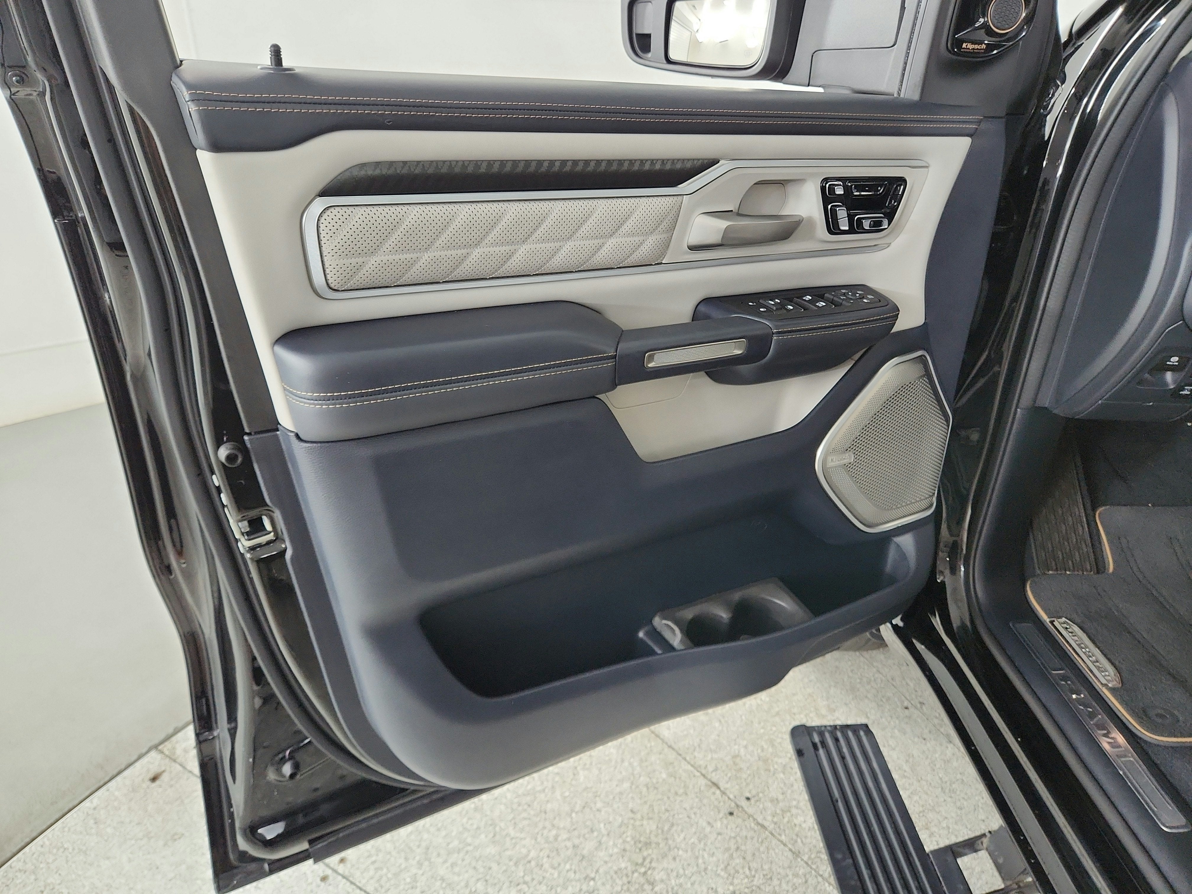 2025 RAM Ram 1500 Tungsten