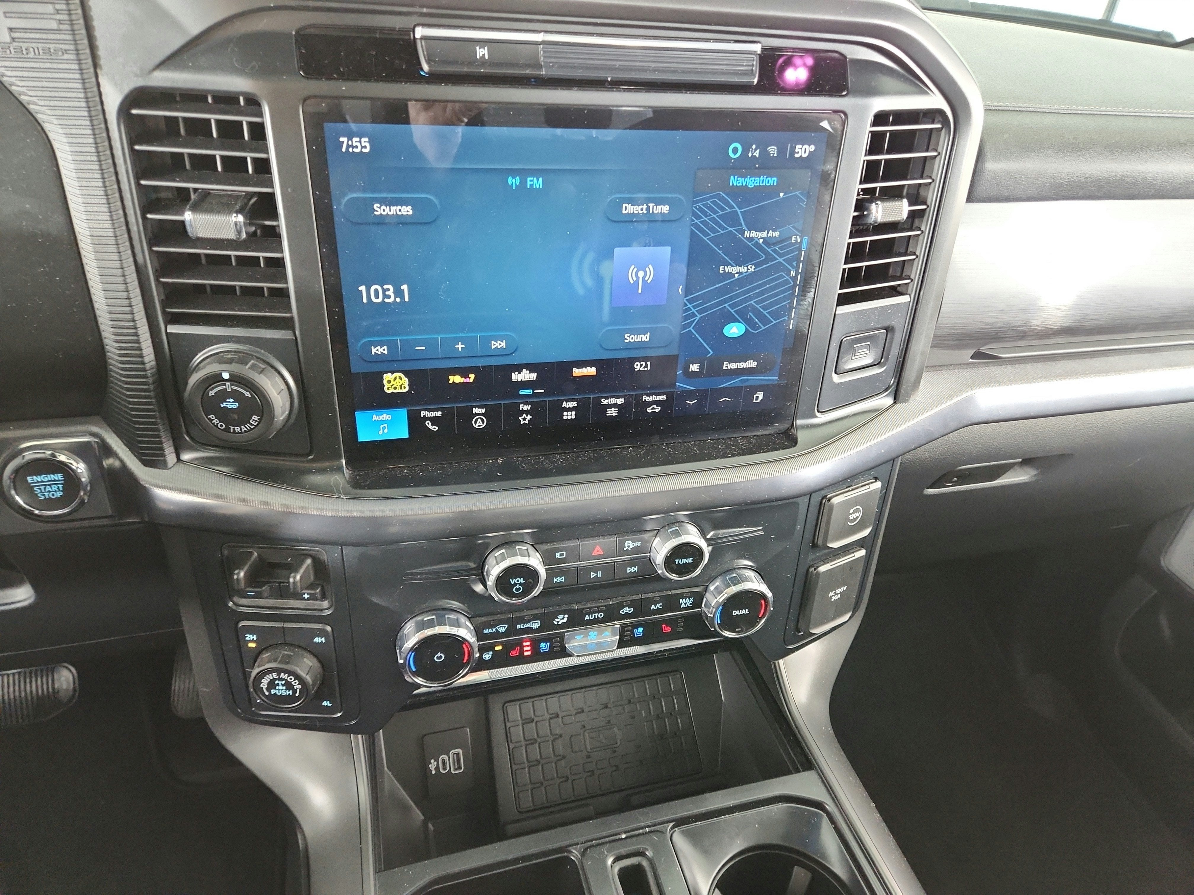 2025 Ford F-150 LARIAT 4WD SuperCrew 5.5' Box