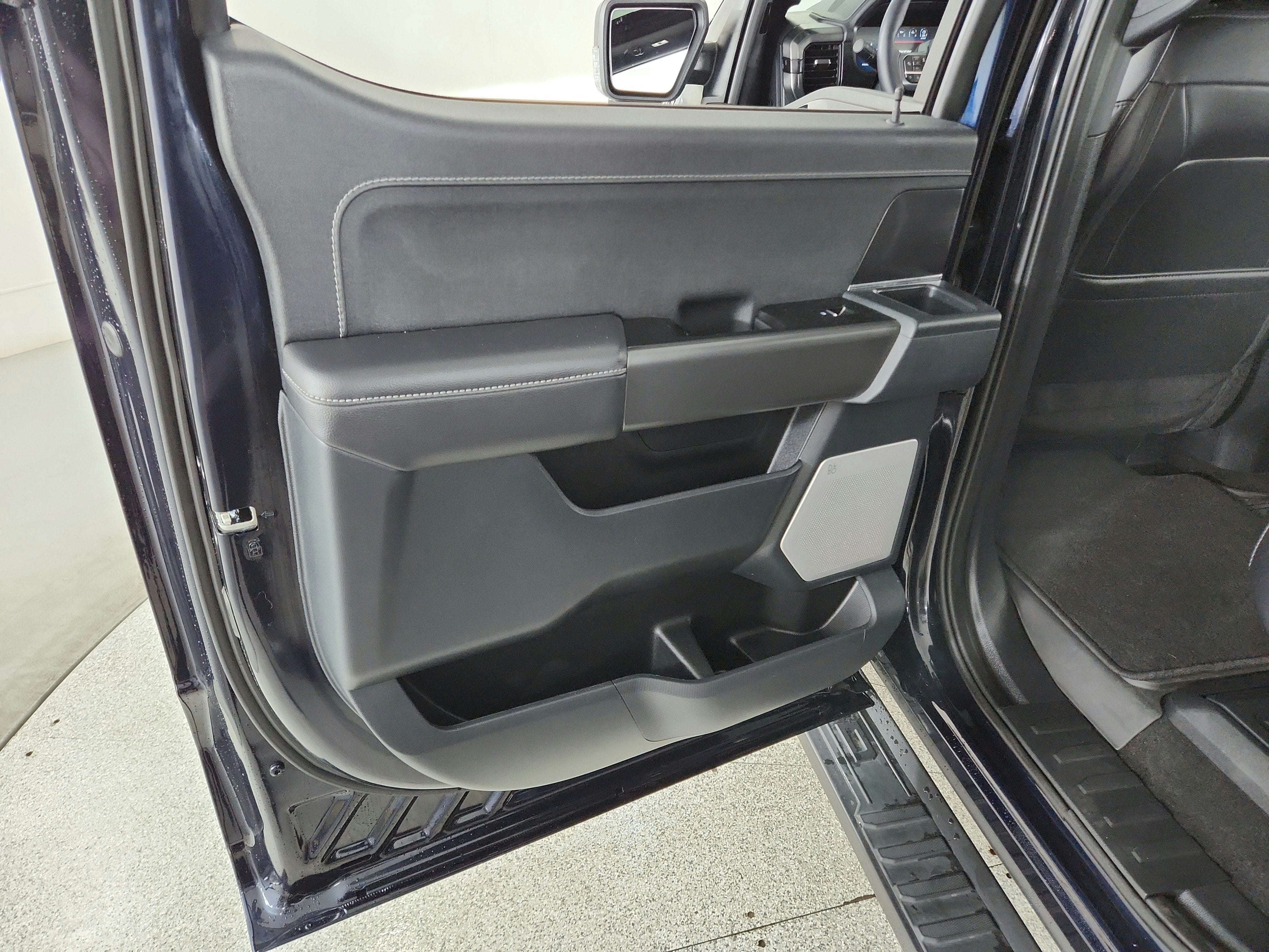 2025 Ford F-150 LARIAT 4WD SuperCrew 5.5' Box