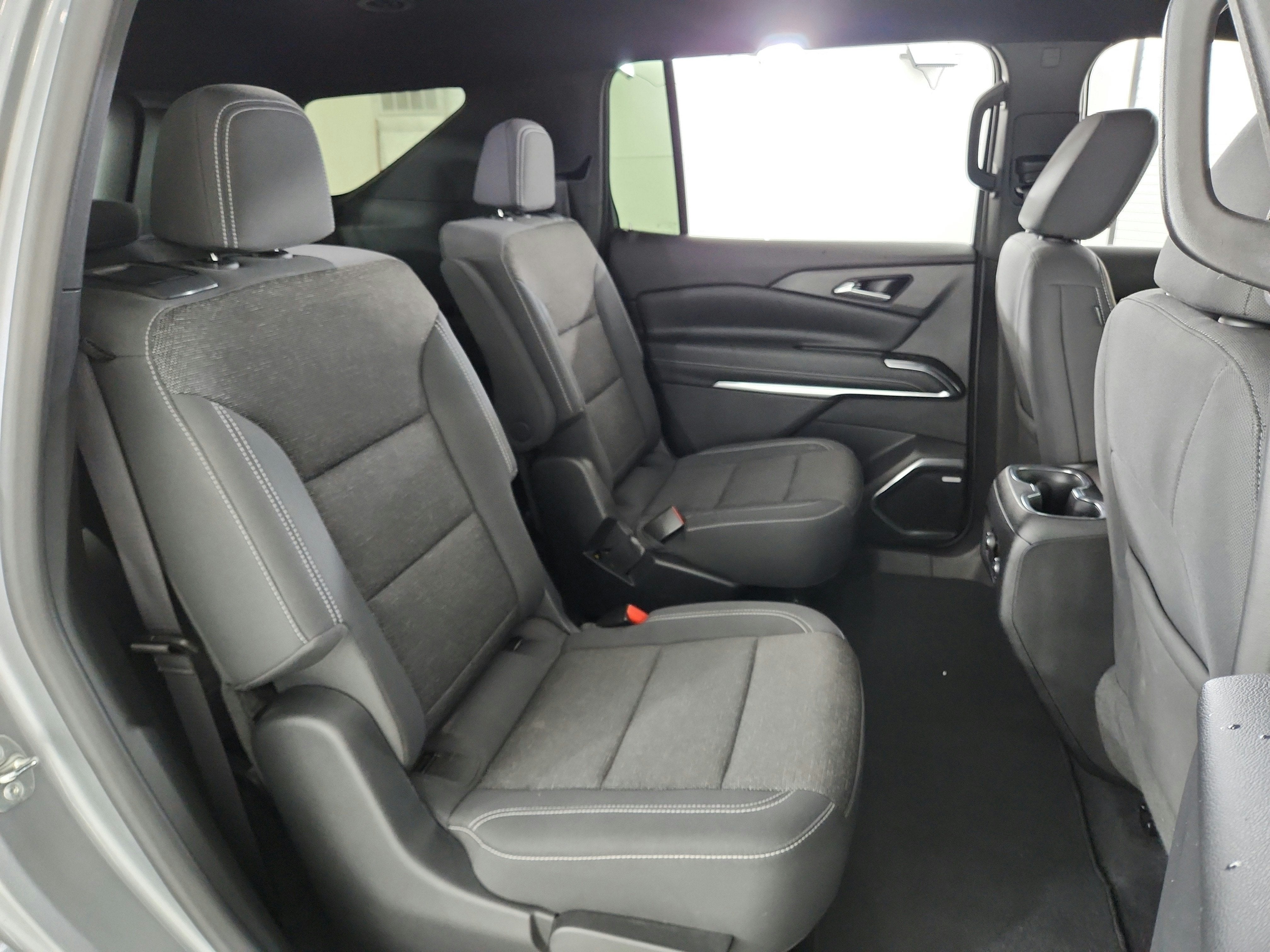 2024 Chevrolet Traverse FWD LT