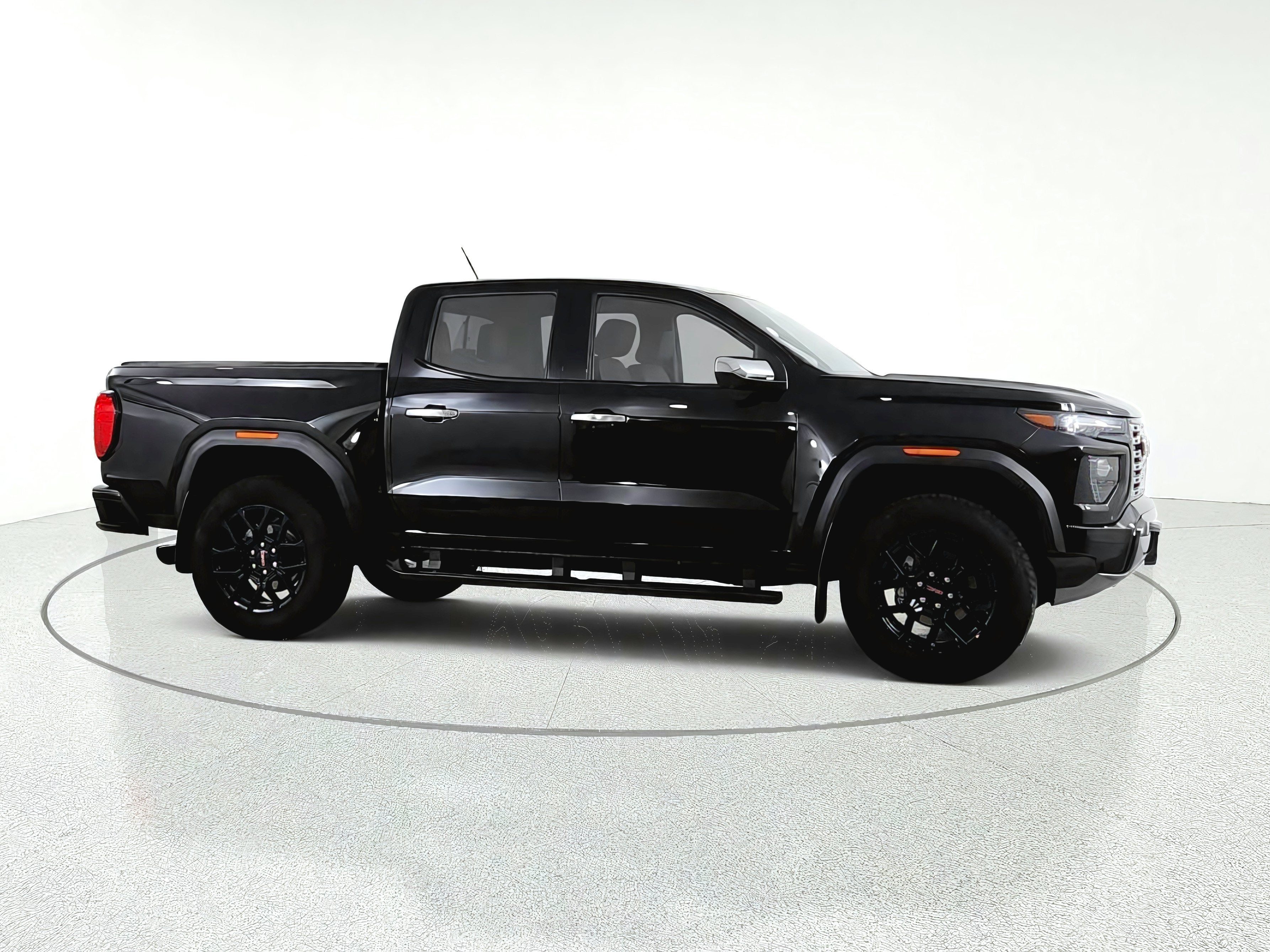 2024 GMC Canyon 4WD Denali