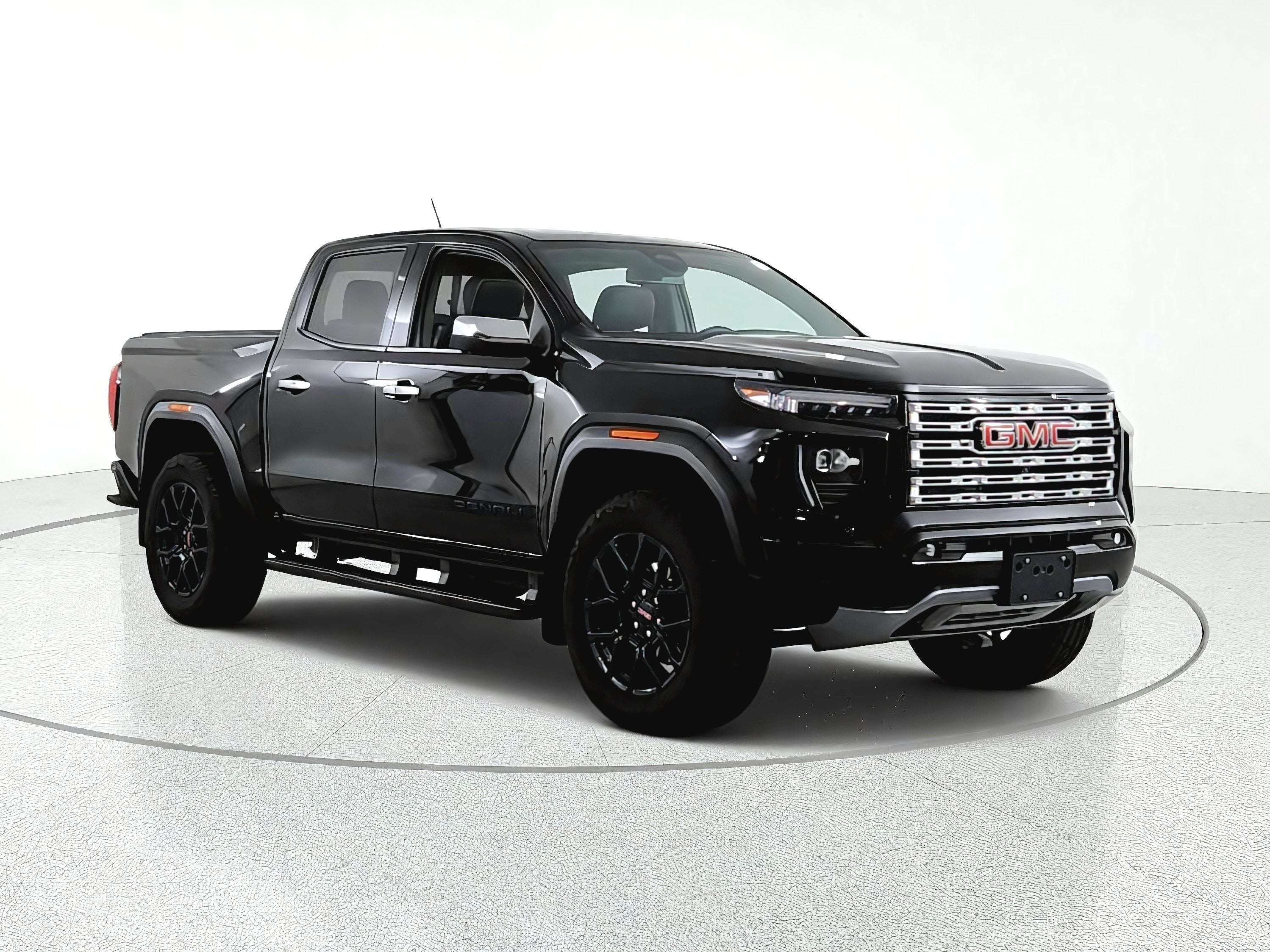 2024 GMC Canyon 4WD Denali