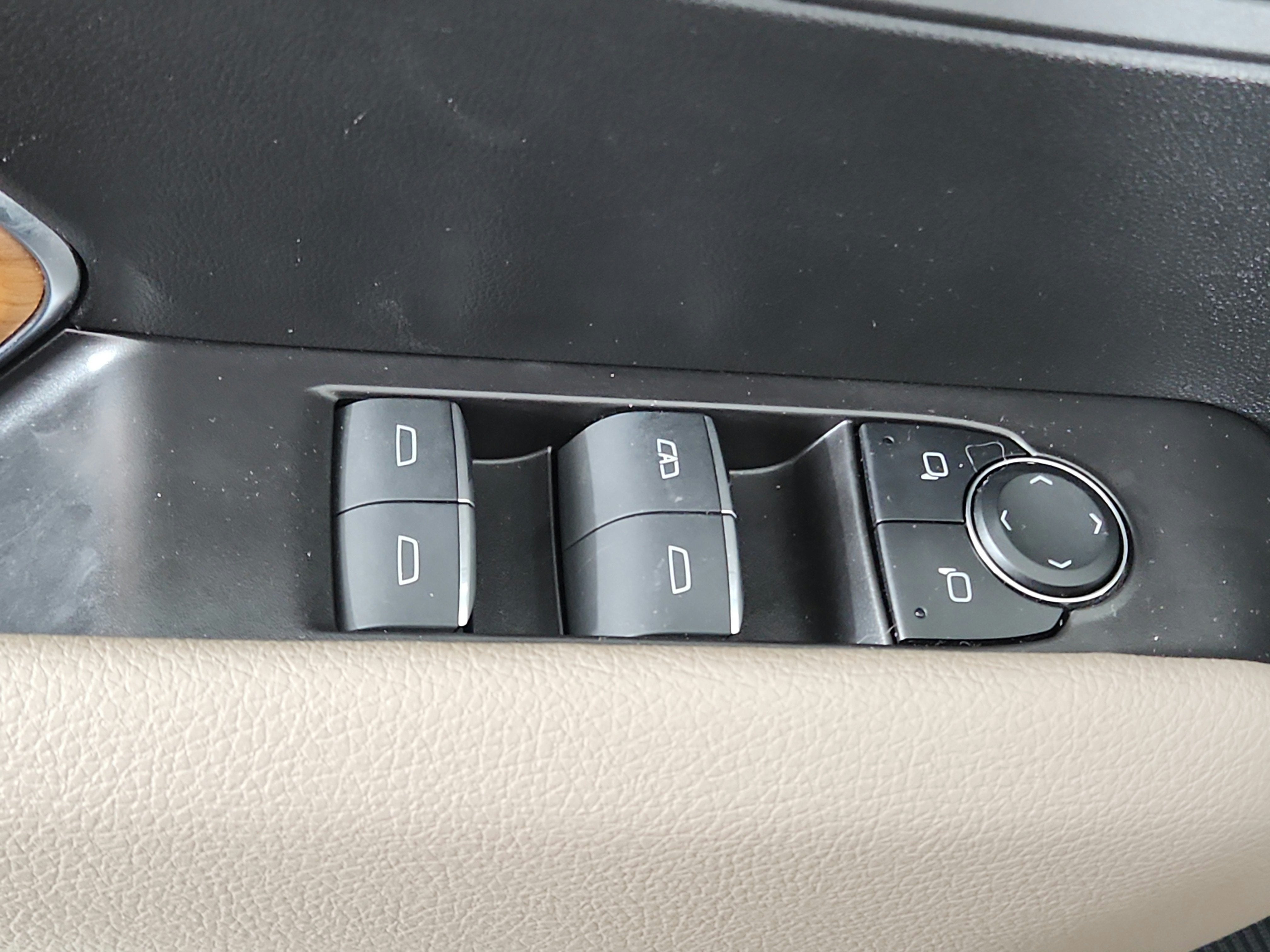 2024 GMC Canyon 4WD Denali