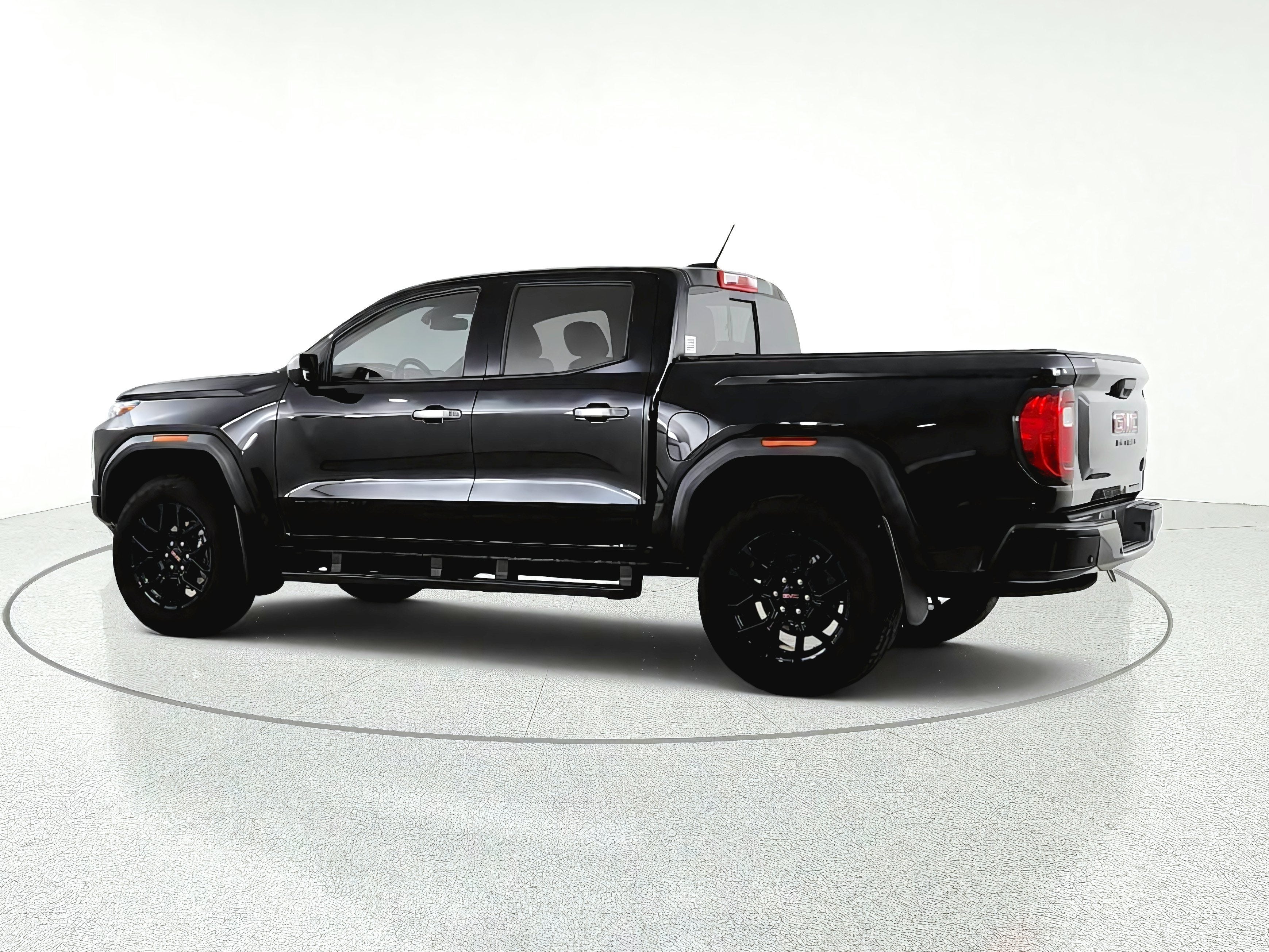 2024 GMC Canyon 4WD Denali