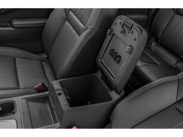 2025 Nissan Frontier SL