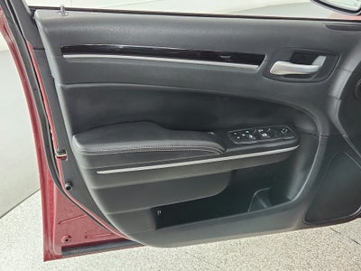 2022 Chrysler 300 300S RWD