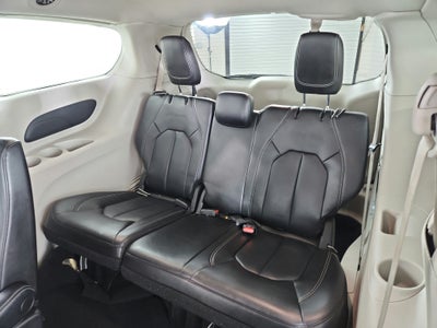 2023 Chrysler Pacifica Touring L FWD