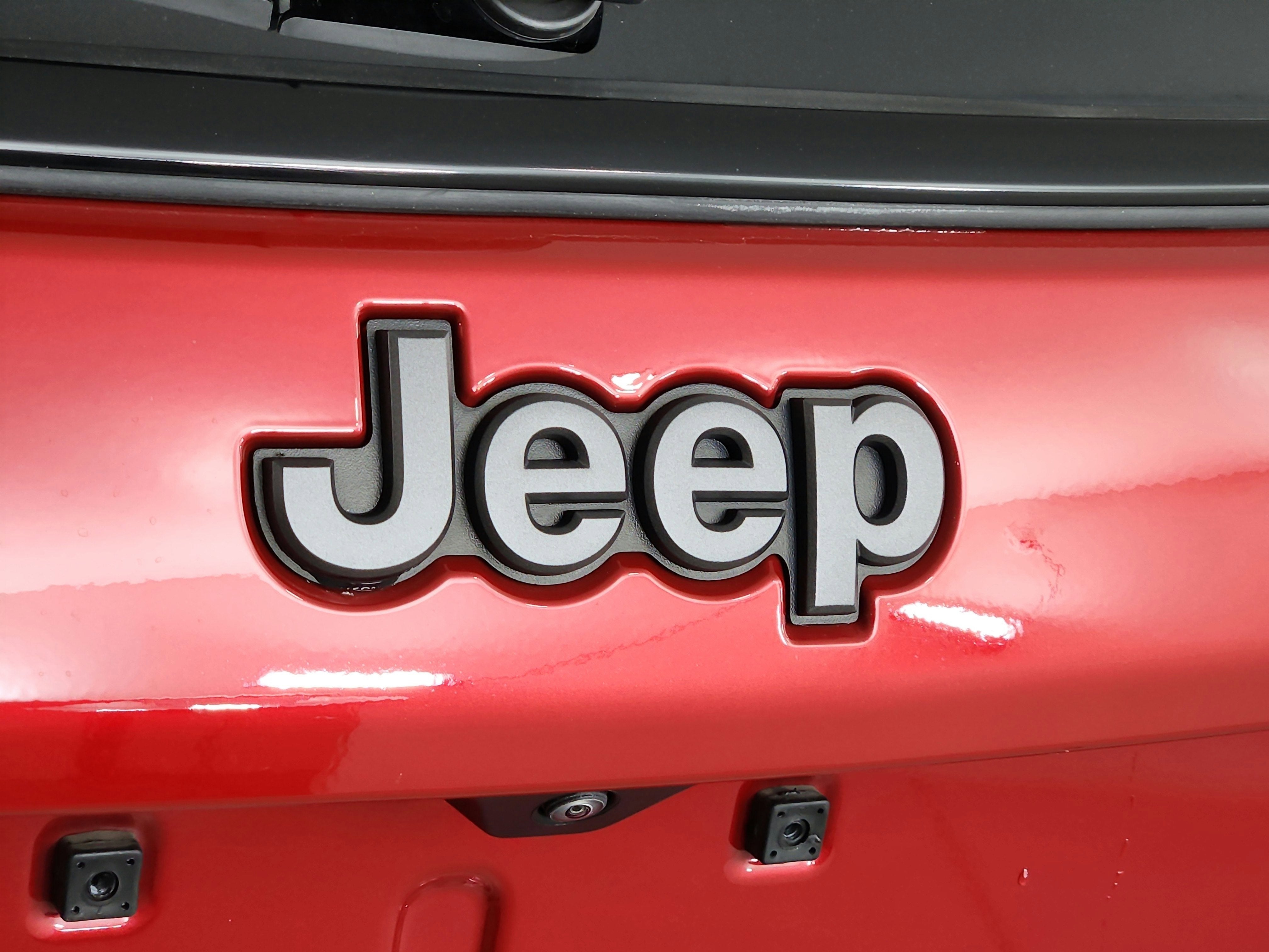 2025 Jeep Compass Trailhawk
