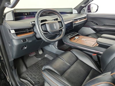 2025 Lincoln Navigator Black Label
