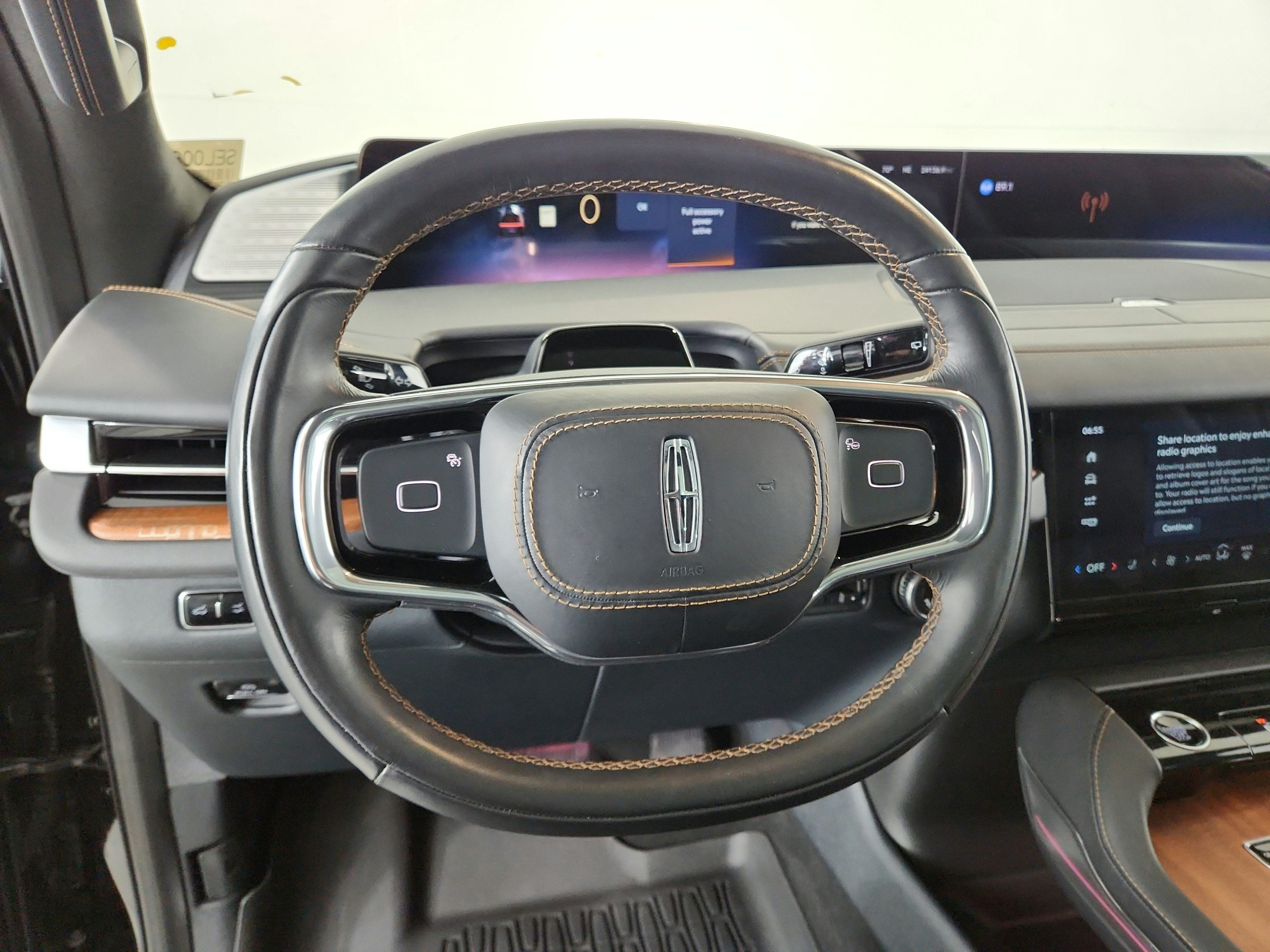 2025 Lincoln Navigator Black Label
