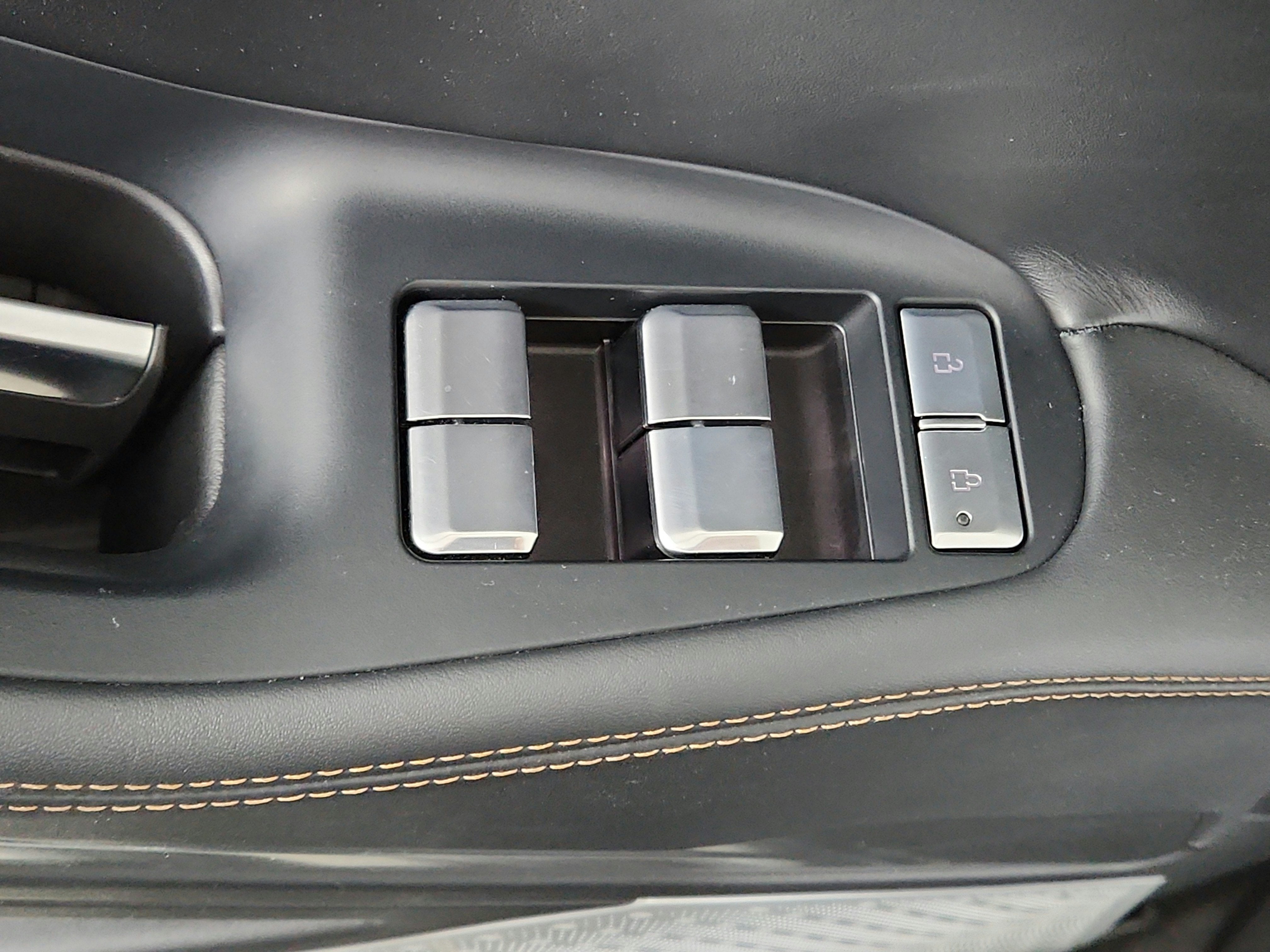 2025 Lincoln Navigator Black Label