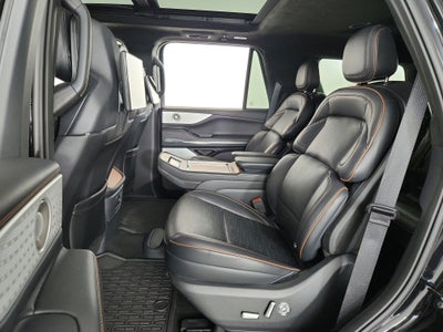 2025 Lincoln Navigator Black Label