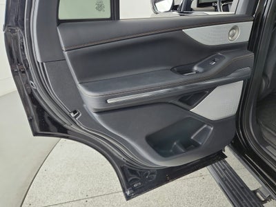 2025 Lincoln Navigator Black Label