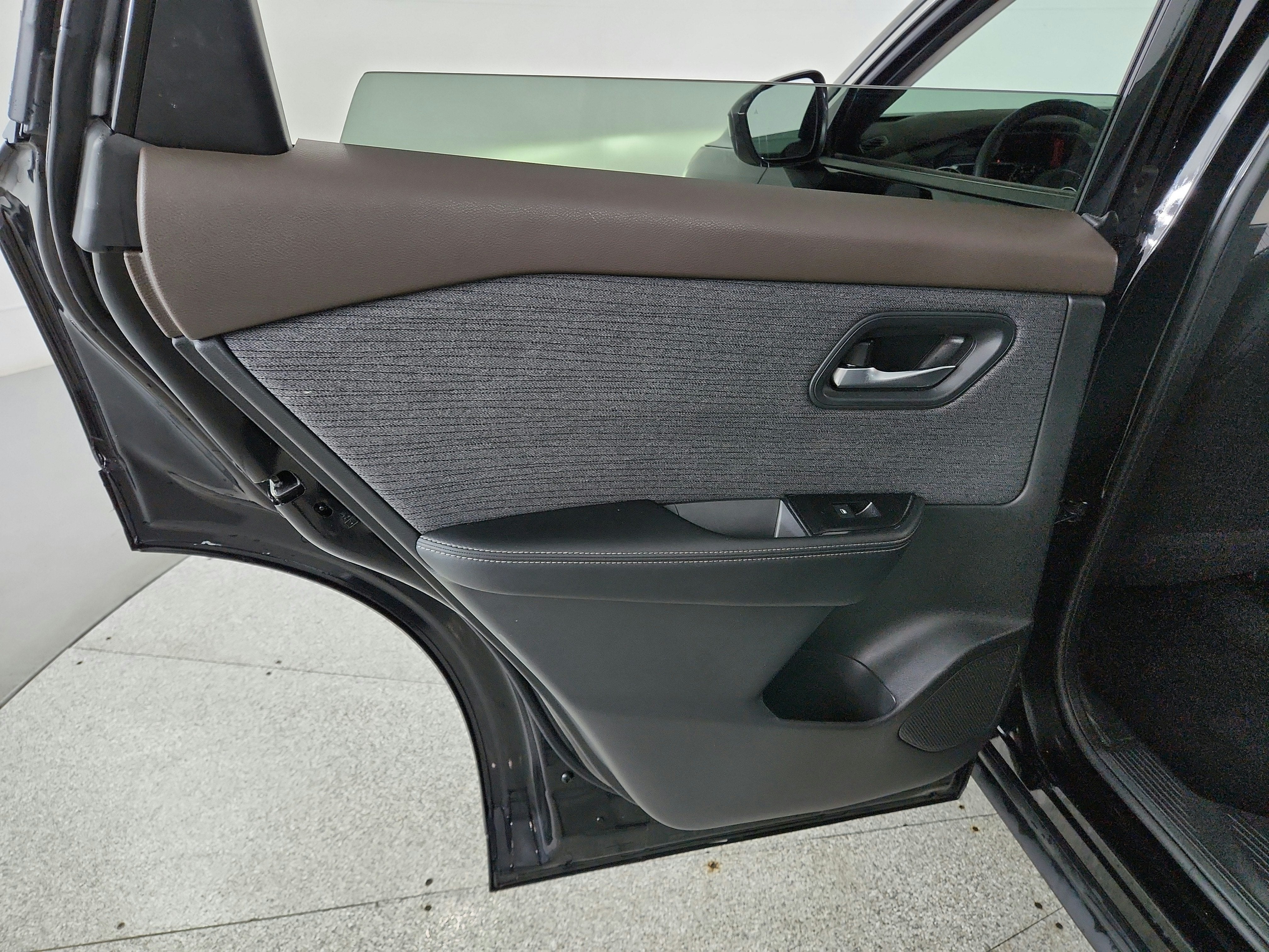 2023 Nissan Rogue FWD SV