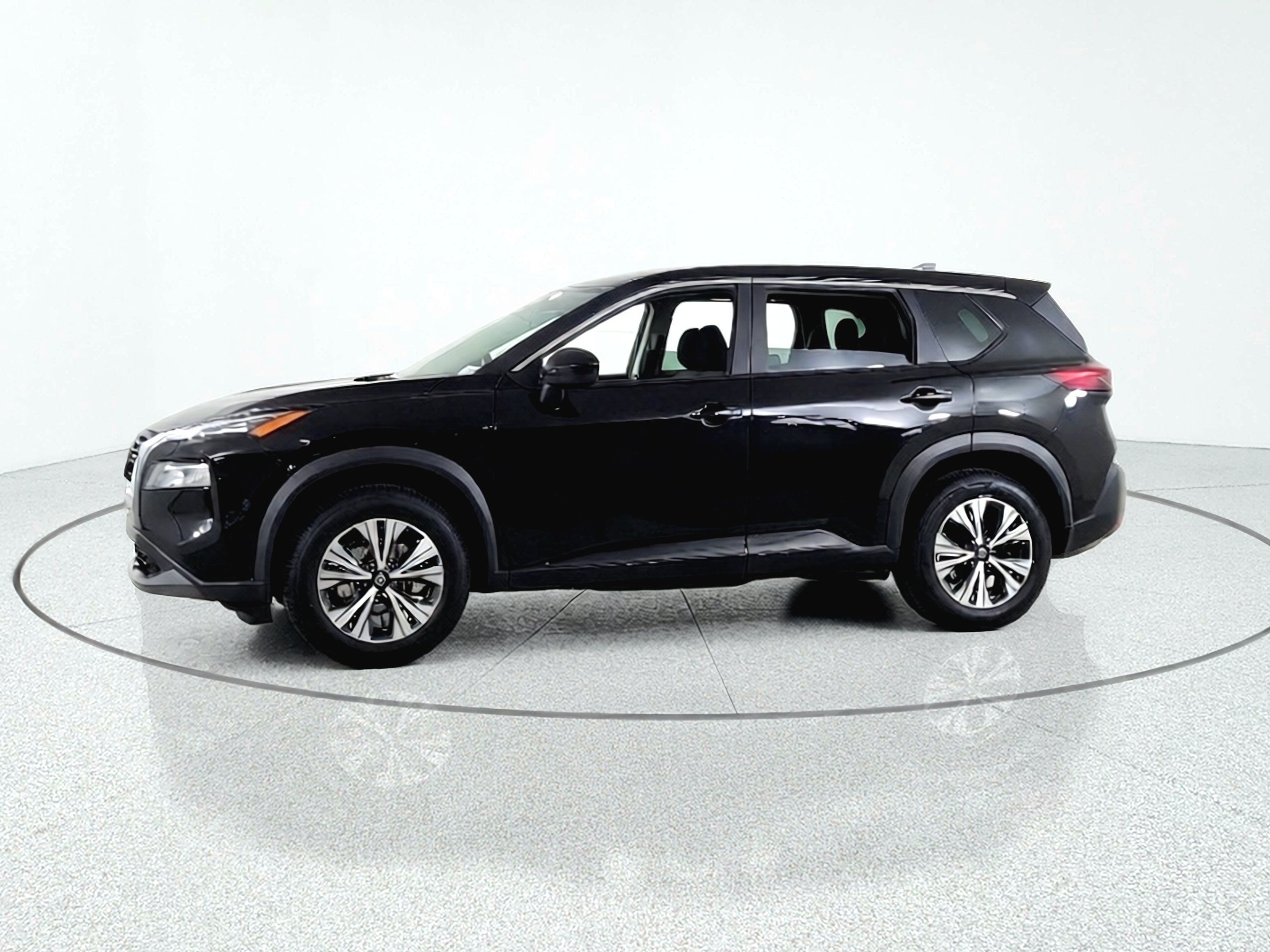 2023 Nissan Rogue FWD SV